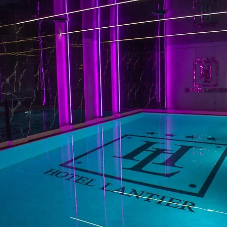 Hotel Lantier&Swimming Pool Zone-3